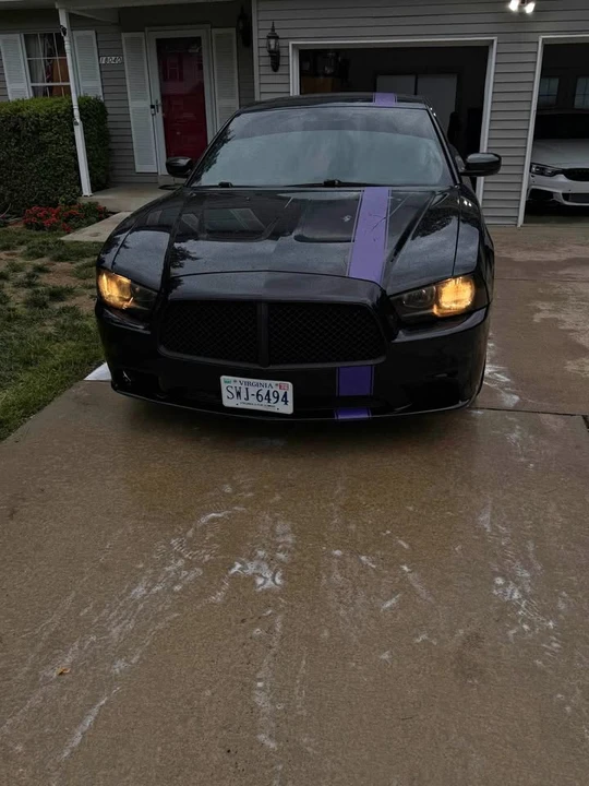 2013 Dodge Charger 7th Gen - Image 2 of 8