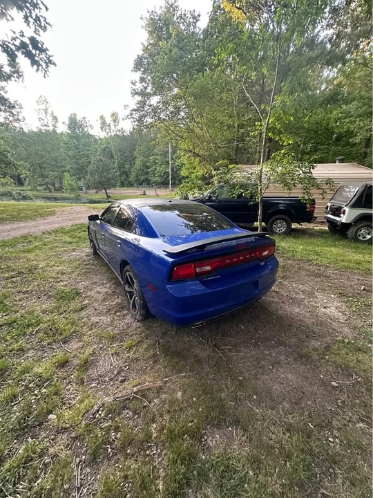 2013 Dodge Charger 7th Gen - Image 2 of 5