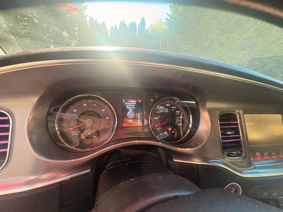 2013 Dodge Charger 7th Gen - Image 9 of 11