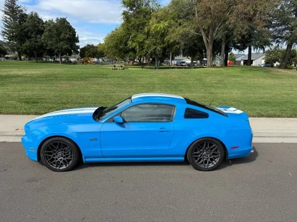 2013 Ford S197 Mustang - Image 3 of 9