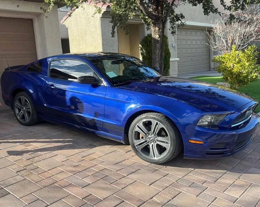 2013 Ford S197 Mustang - Image 4 of 9