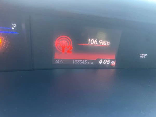 2013 Honda Civic 9th Gen - Image 9 of 13