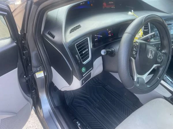 2013 Honda Civic 9th Gen - Image 6 of 13