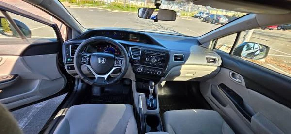 2013 Honda Civic 9th Gen - Image 6 of 13