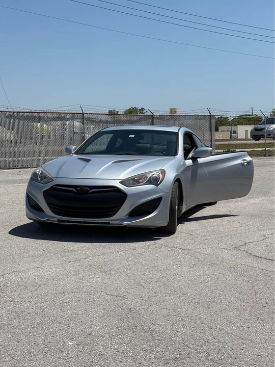2013 Hyundai Genesis Coupe - Image 3 of 4