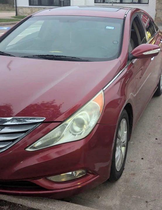2013 Hyundai Sonata - Image 4 of 6