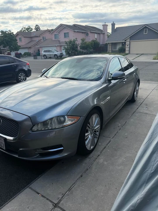2013 Jaguar X351 XJ - Image 2 of 7