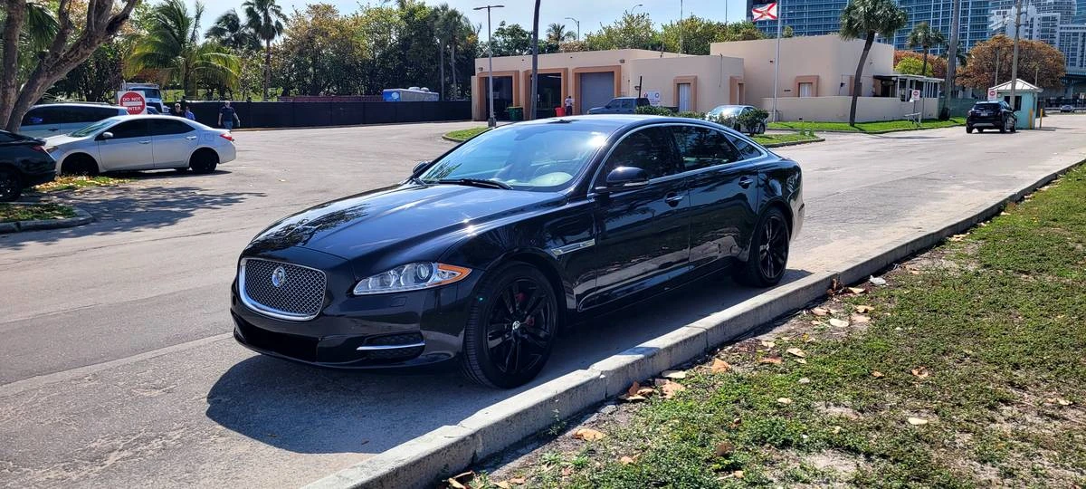 2013 Jaguar X351 XJ - Image 10 of 14