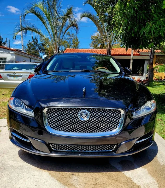 2013 Jaguar X351 XJ - Image 5 of 14