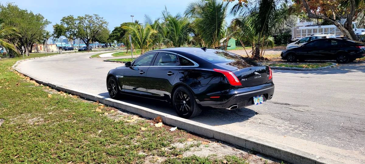 2013 Jaguar X351 XJ - Image 8 of 14