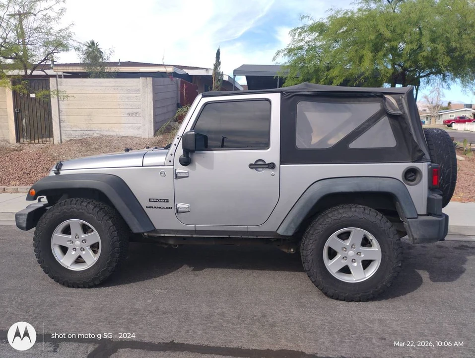 2013 Jeep JK Wrangler - Image 3 of 8