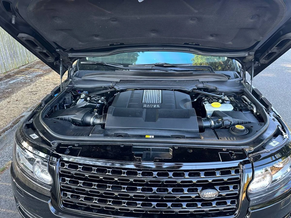 2013 Land Rover Range Rover L405 - Image 12 of 16