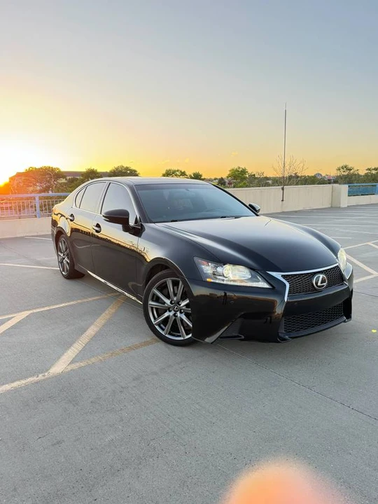 2013 Lexus GS 4th Gen - Image 9 of 21