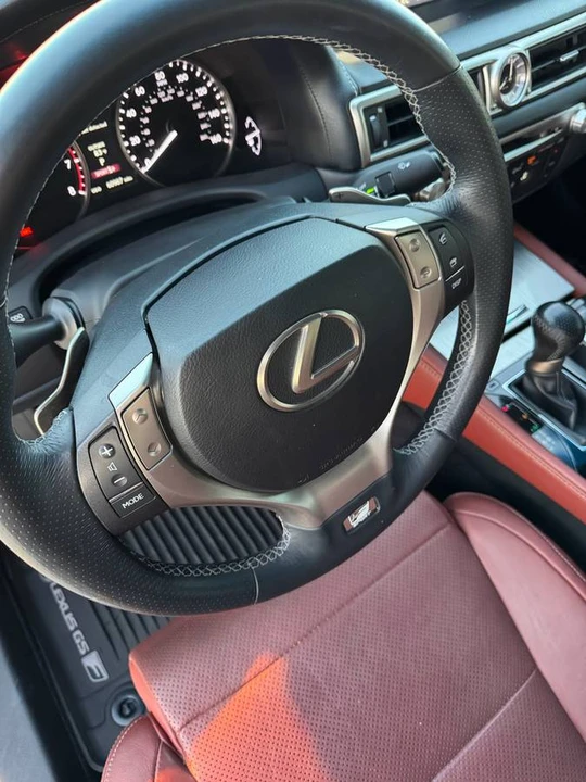 2013 Lexus GS 4th Gen - Image 17 of 21