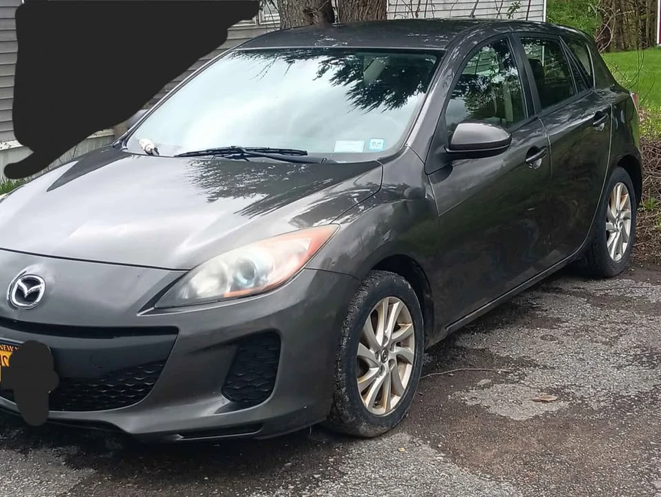 2013 Mazda Mazda 3 2nd Gen - Image 2 of 6