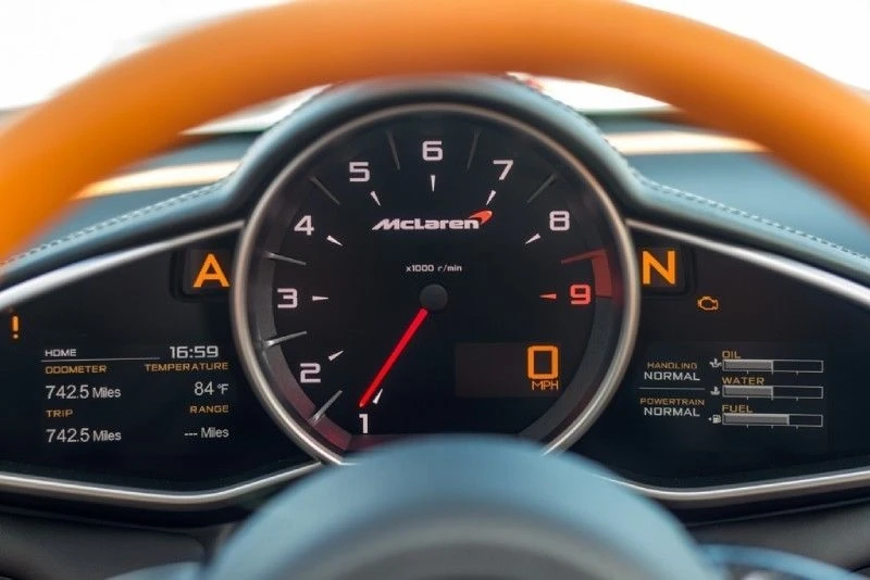 2013 McLaren MP4-12C Spider - Image 3 of 5