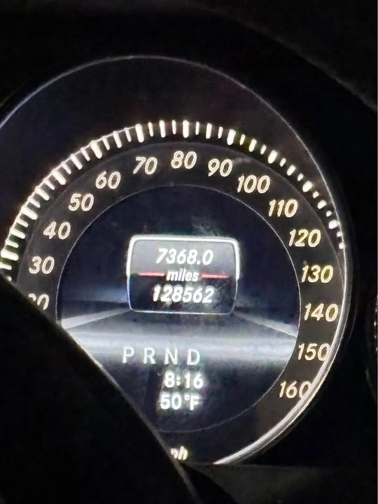 2013 Mercedes-Benz W204 C-Class - Image 8 of 8