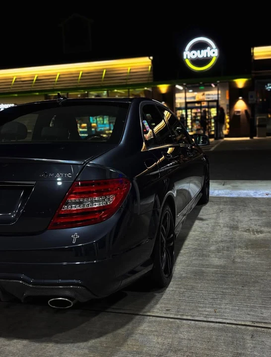 2013 Mercedes-Benz W204 C-Class - Image 5 of 8