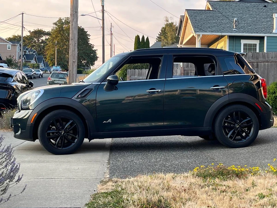 2013 Mini Countryman 1st Gen - Image 9 of 17