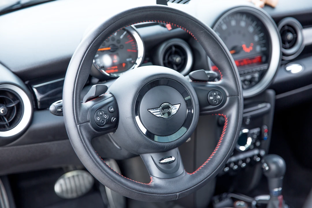 2013 Mini Mini John Cooper Works 2nd Gen - Image 4 of 15