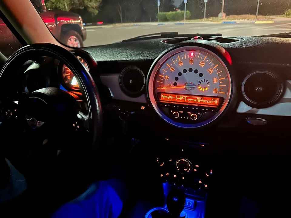2013 Mini Clubman 1st Gen - Image 16 of 16