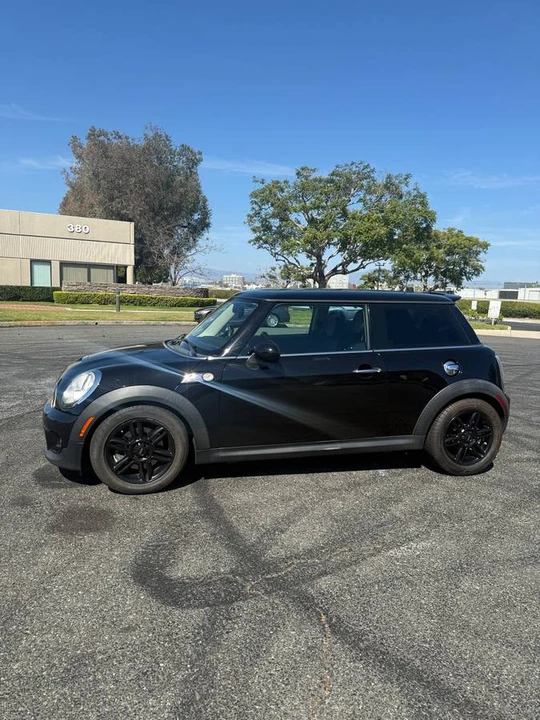 2013 Mini Mini 2nd Gen - Image 5 of 16
