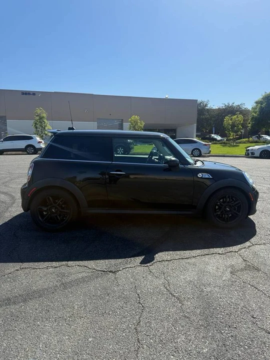 2013 Mini Mini 2nd Gen - Image 10 of 16