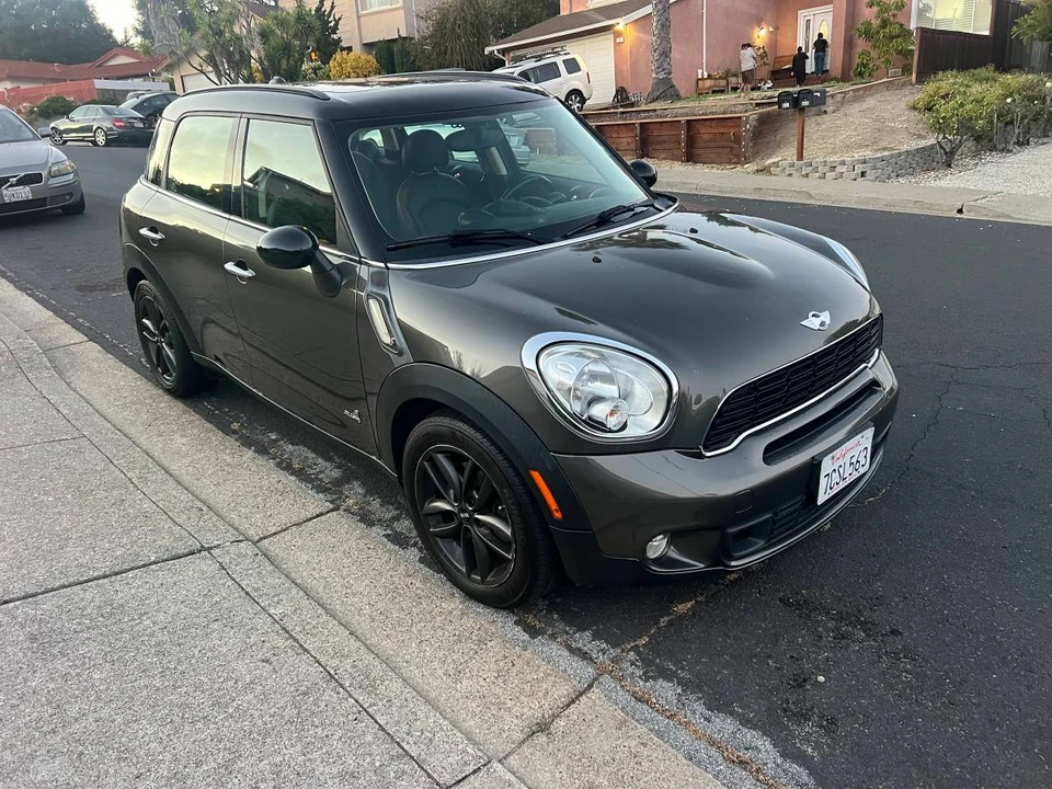 2013 Mini Countryman 1st Gen - Image 2 of 18