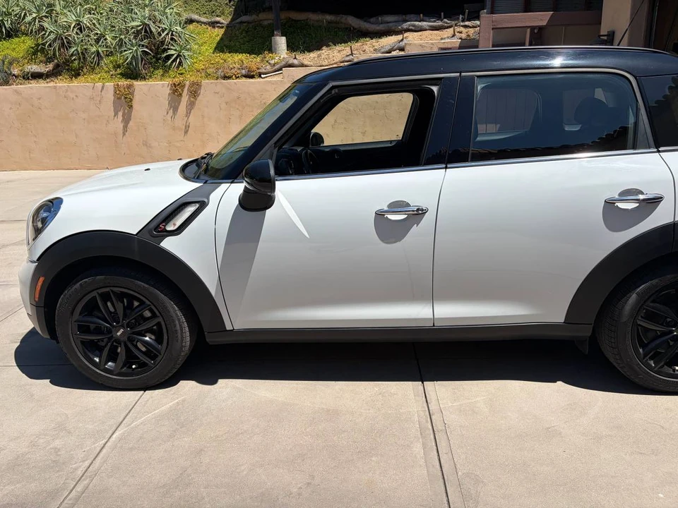 2013 Mini Countryman 1st Gen - Image 2 of 22