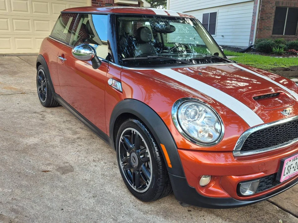 2013 Mini Mini 2nd Gen - Image 5 of 19