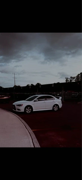 2013 Mitsubishi Lancer 10th Gen - Image 2 of 2