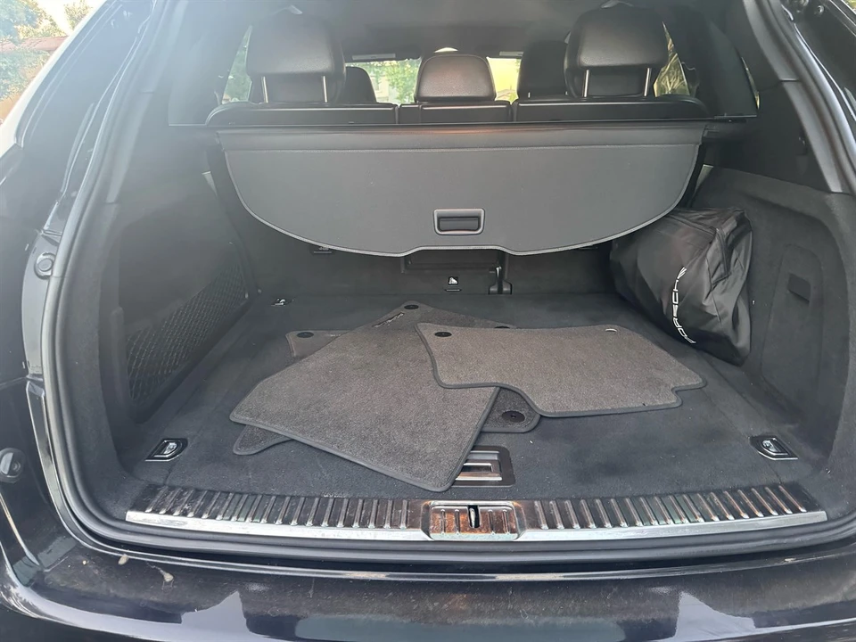 2013 Porsche 958 Cayenne - Image 8 of 12