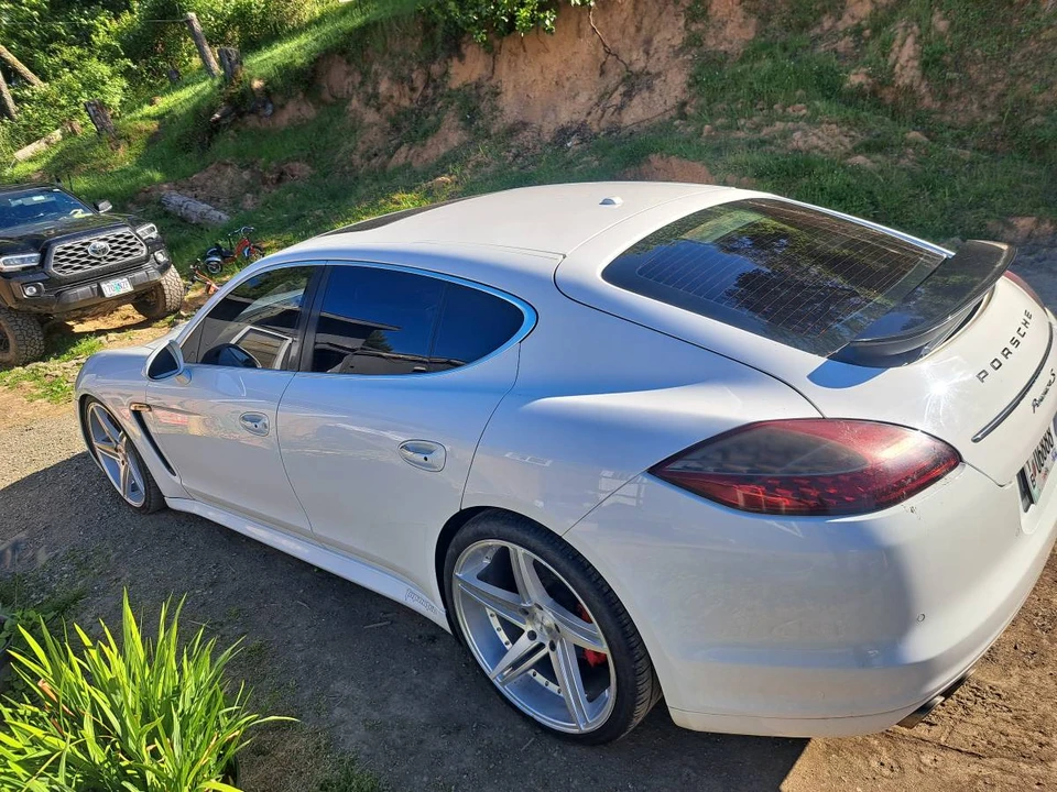 2013 Porsche Panamera - Image 3 of 7