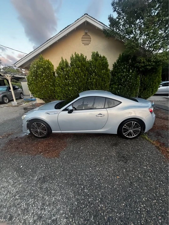 2013 Scion FR-S - Image 2 of 7