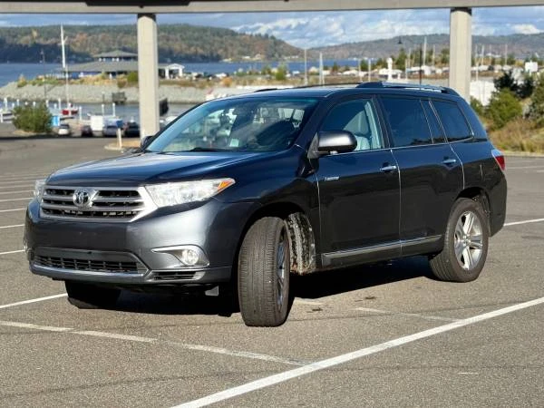 2013 Toyota Highlander - Image 2 of 12