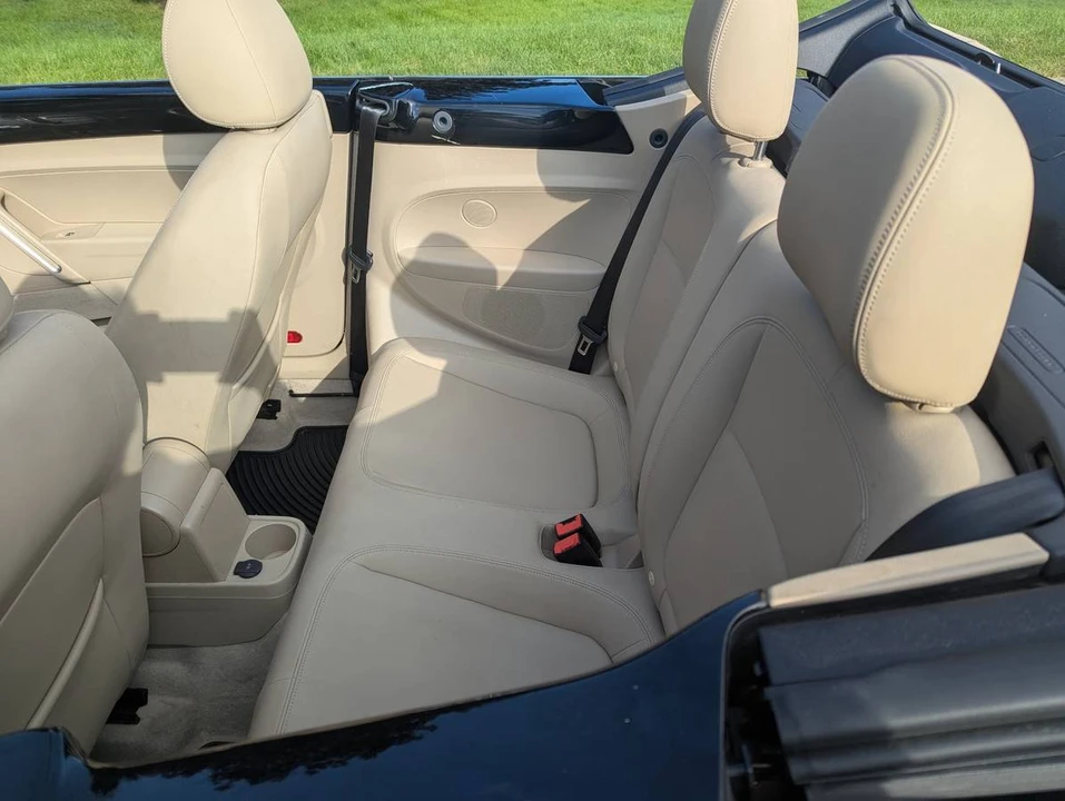 2013 Volkswagen A5 Beetle - Image 7 of 14