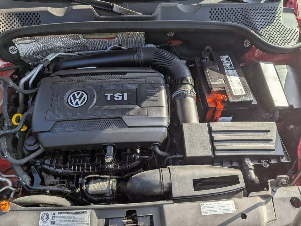 2013 Volkswagen A5 Beetle - Image 9 of 14