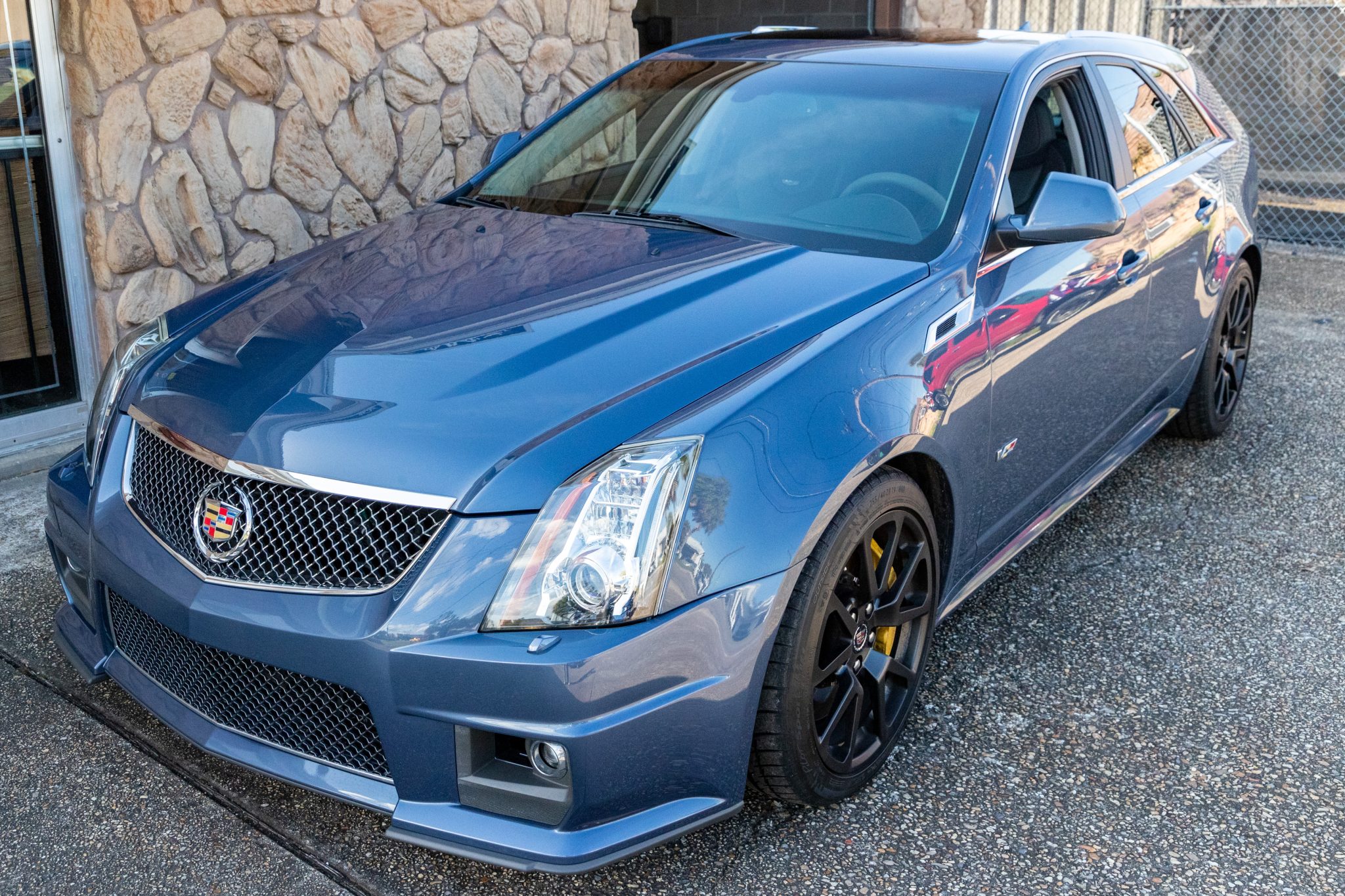 6,500-Mile 2013 Cadillac CTS-V Wagon