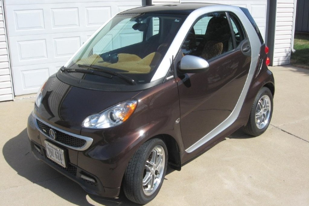 21k-Mile 2013 Smart Fortwo Brabus Tailor Made Cocoa Edition