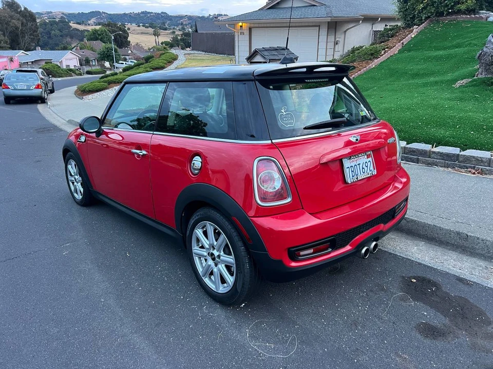 2013 Mini Mini 2nd Gen - Image 4 of 14