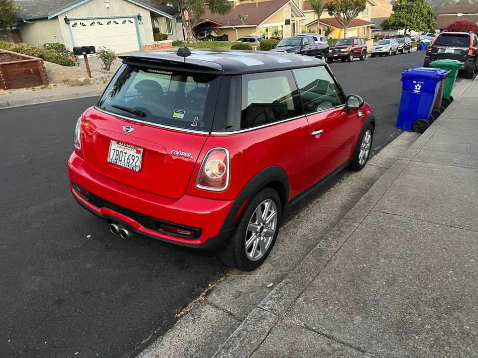 2013 Mini Mini 2nd Gen - Image 5 of 16