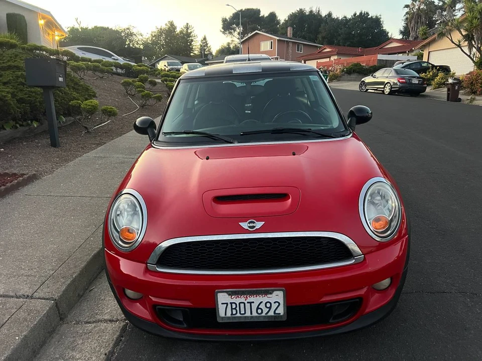 2013 Mini Mini 2nd Gen - Image 3 of 16