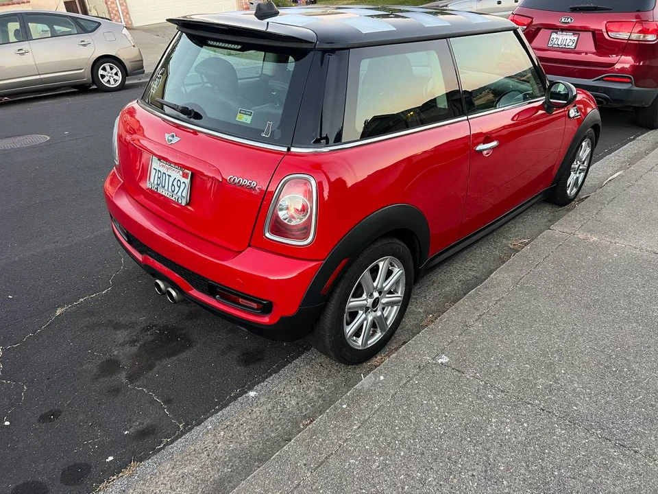 2013 Mini Mini 2nd Gen - Image 6 of 15