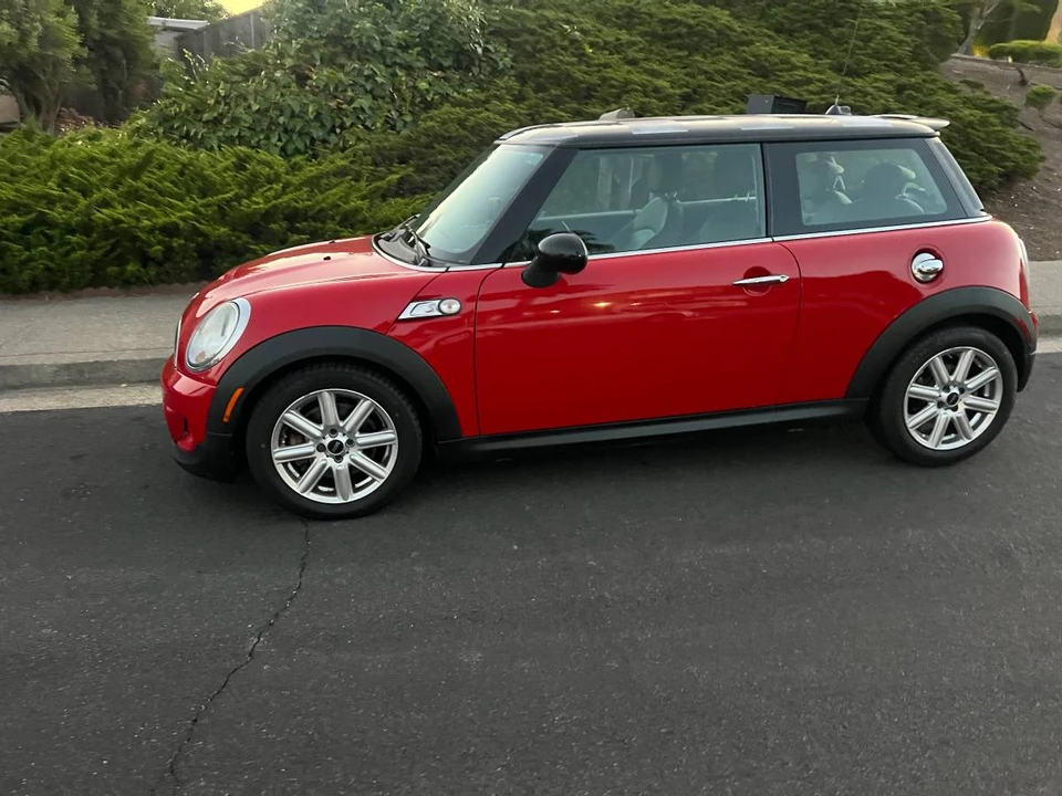 2013 Mini Mini 2nd Gen - Image 7 of 16
