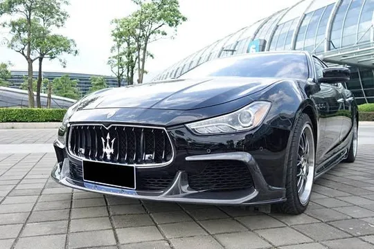 Maserati Ghibli EPC Style Body Kit