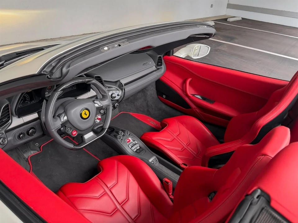 2014 Ferrari 458 Spider - Image 2 of 4
