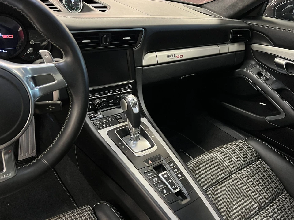 2014 Porsche 991 Carrera 4 - Image 16 of 31