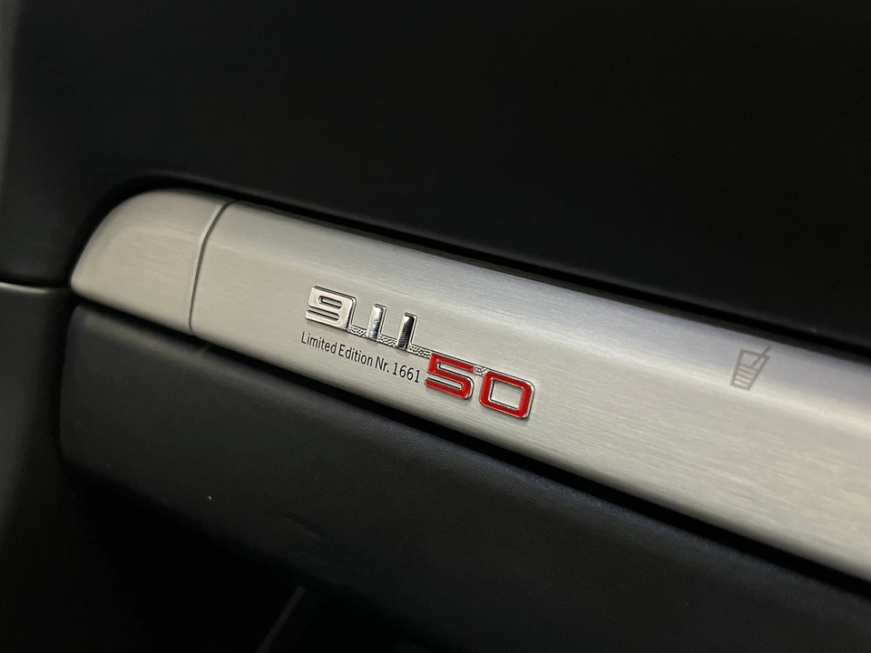 2014 Porsche 991 Carrera 4 - Image 24 of 31