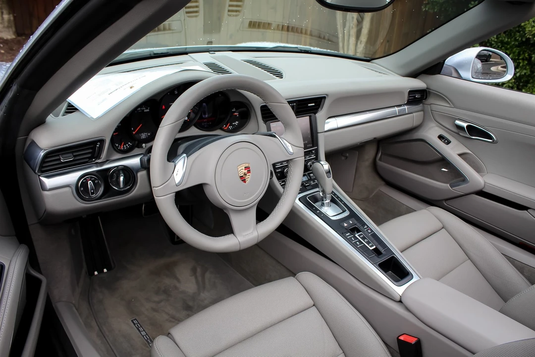 2014 Porsche 991 Carrera S - Image 10 of 18