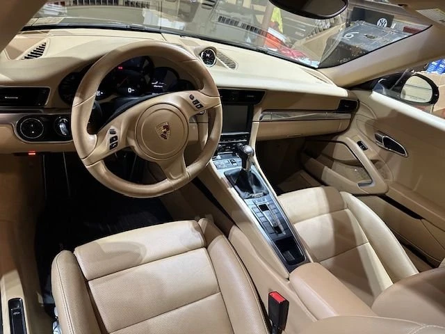 2014 Porsche 991 Carrera - Image 7 of 15